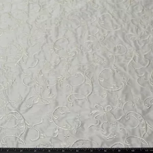 Tela bordada de novia Marfil Shantung Dupioni 100 % seda 54" con yarda, EB-906B - Imagen 1 de 3