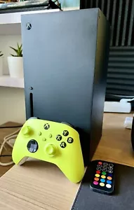xbox series x konsole/ 2 Controller/ + Spiele - Bild 1 von 2