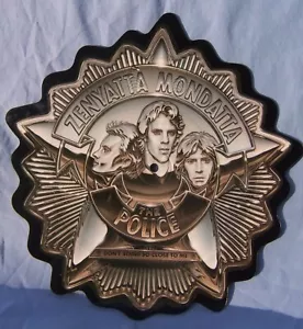 1981 The Police Zenyatta Mondatta Don't Stand So Close To Me Badge Shaped Record - Picture 1 of 9