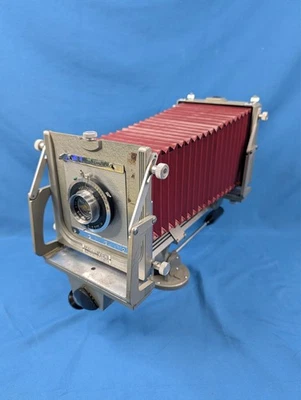 GRAFLEX Graphic View 4X5 Large Format Camera with two lenses/case - Image 1 of 4