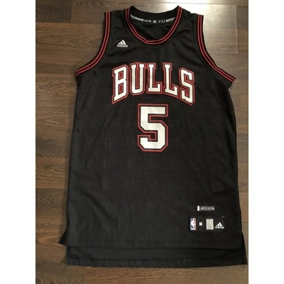 ADIDAS LIMITED EDITION CHICAGO BULLS CARLOS BOOZER STITCHED JERSEY BLACK MENS M - Image 1 of 4