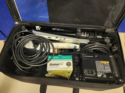 Lowell Omni 3 Light Set with Barn Doors ,Stands , Soft Case Set #2 - Image 1 of 4