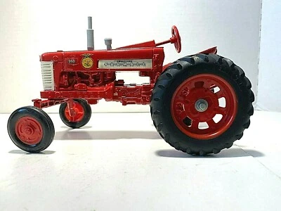  Ertl  McCormick Farmall 350 '1 Keystone 1992'  Die-Cast  1/16 Scale - Image 1 of 4
