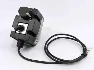 LENZE E82ZBU 00414347 Potentiometer - Picture 1 of 8