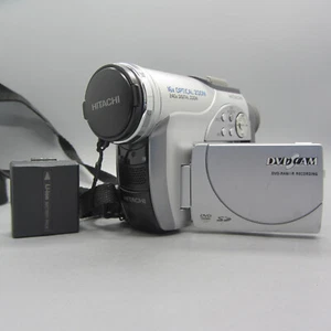 Hitachi DVDCAM DZ-MV2000E Handheld Mini DVD Camcorder Silver Tested - Picture 1 of 10