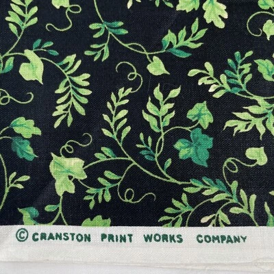 Tela Cranston VIP Print Works hojas de hiedra verde negro 1 yarda 44" de ancho algodón Foto 1 de 4