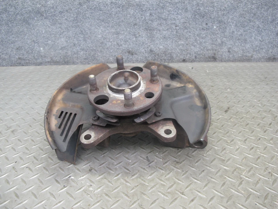 Buje de rueda nudillo eje delantero derecho TOYOTA MR2 AW15 87-89 83 K MILLAS OEM Foto 1 de 4