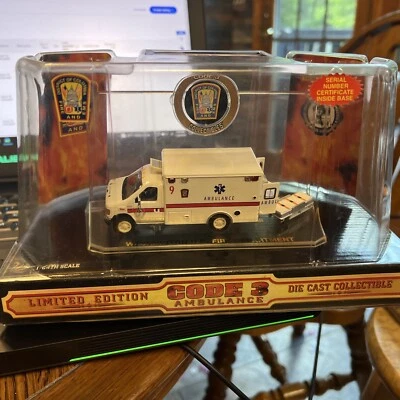 Code 3 Ford Ambulance 9 E-350 - Washington, DC 12060 -  new in package - Image 1 of 4