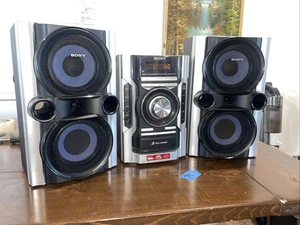 Sony MHC-EC77 3-CD Changer Mini Hi-Fi Component System (WORKS) - Picture 1 of 11