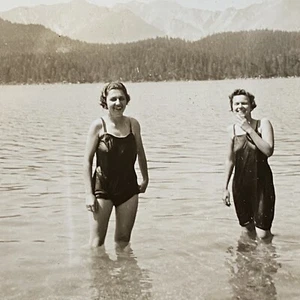 2 Ladies Swimming Lake Eibsee Germany Real Photo Snapshot Zugspitze 1936 - Picture 1 of 5