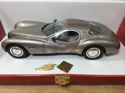 GuiToy Miniatures Collection Die Cast Metal Top Line Chrysler Atlantic W Box Key - Image 1 of 4