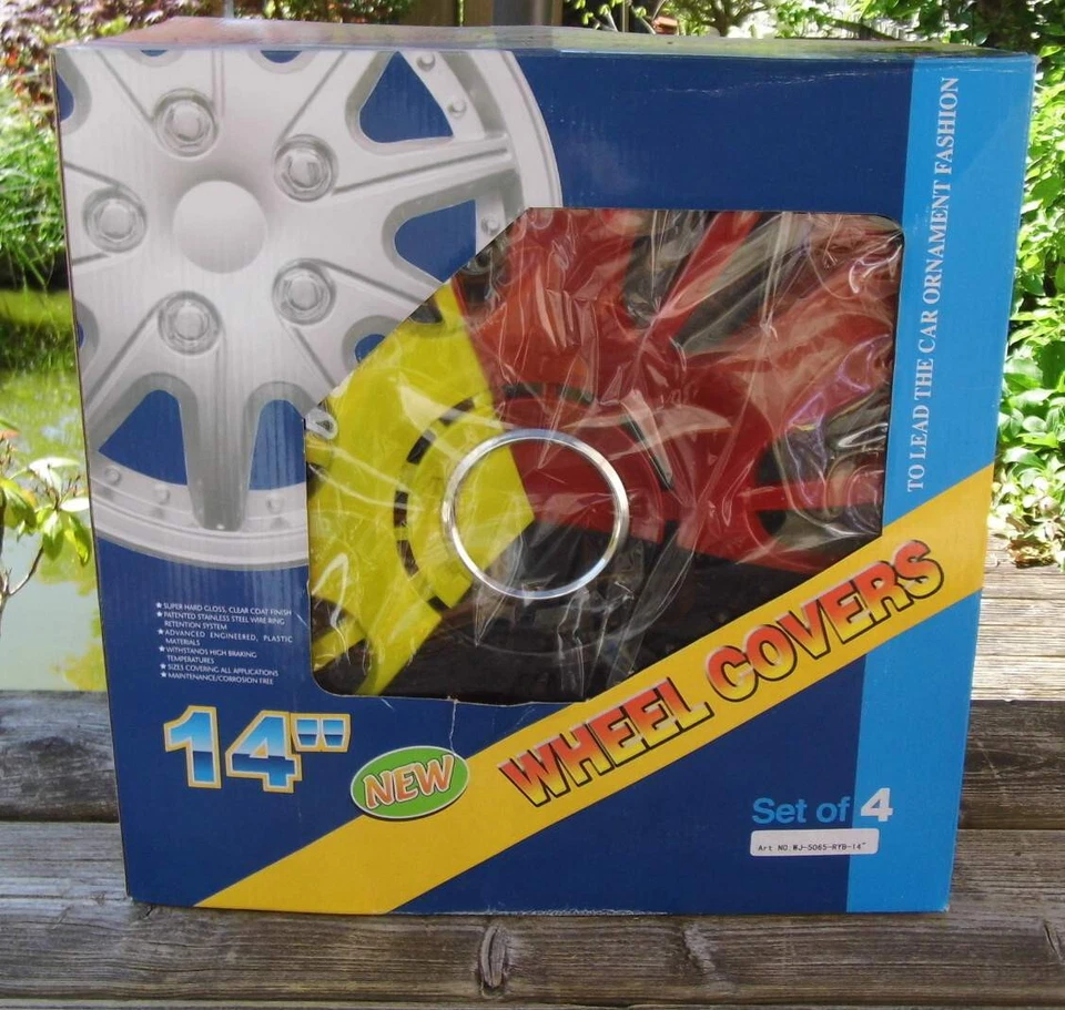 4 Radkappen - 14 Zoll - Deutschlandfarben: schwarz rot gelb - Bild 1 von 3