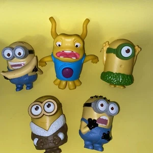 Minions Universal Studios Despicable Me McDonald's Happy Meal Toys (5) - Picture 1 of 6