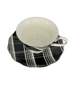 Grace's Teetasse und Untertasse schwarz-weiß - Bild 1 von 10
