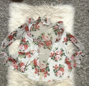 Top bianco e rosa trasparente floreale con volant e cravatta davanti taglia:XS vestibilità S - Foto 1 di 3