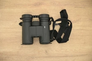 Nikon Prostaff P7 8x30 Binoculars Compact Clear Optics Used - Picture 1 of 7