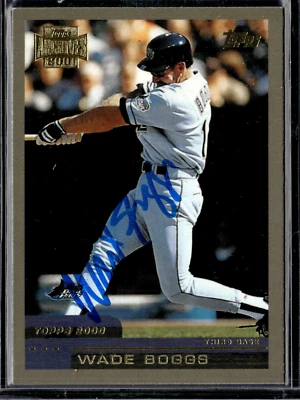 2001 Topps Archives #424 Wade Boggs 2000 Auto Tampa Bay Devil Rays (HOF) NR-MINT - Image 1 of 2