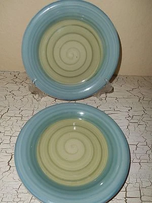 Platos de ensalada de gres coloridos remolinos verdes y azules 2 PIER 1 Foto 1 de 2