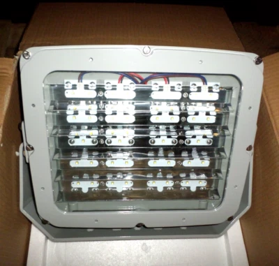 AZZ HAZARDOUS MARINE KILLARK KFL10530 AZZ LHFLJ15LUTP76 EXPLOSION PROOF LED LIGHTING FLOOD LIGHT OUTDOOR FIXTURE 123W