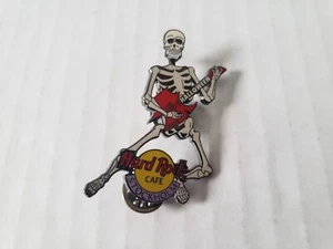 2003 Hard Rock Cafe Stockholm Halloween Bobblehead Skeleton Pin Pinback!! - Bild 1 von 4
