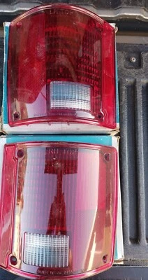 LUZ TRASERA NUEVA GM 73-87 CHEVROLET GMC C10 K5 BLAZER BURBAN LENES PR NUEVA EN CAJAS Foto 1 de 4