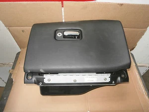 JAGUAR S TYPE 2002 BLACK GLOVE BOX - Picture 1 of 3