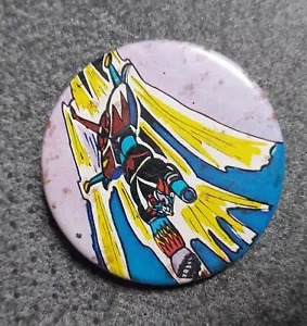 (ET3) VINTAGE BADGE METAL GOLDORAK 5,5 CM - Foto 1 di 1