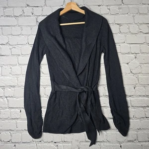 Lululemon Dance Pulse dunkelgrau Strick Kaschmirmischung Wickel Cinched Cardigan 4? - Bild 1 von 11