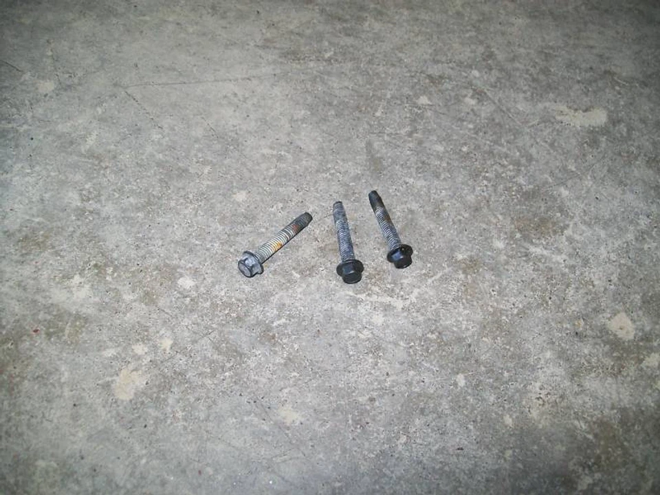 86-95 福特金牛座 - 福特 SHO - 水星貂 / 单动力窗电机螺栓套装 — 第 1/1 张图片