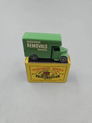Винтажный съемный фургон Matchbox Lesney No17 Bedford с металлическими колесами в... - Изображение 1 из 4