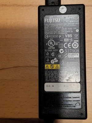 Fujitsu ADP-65JH AD Original Netzteil Delta für Laptop / Futro - Bild 1 von 2