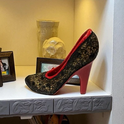 Jarrón de tacón alto de cerámica para zapatos de aguja centro de mesa decoración glamorosa rojo negro craquelado Foto 1 de 4