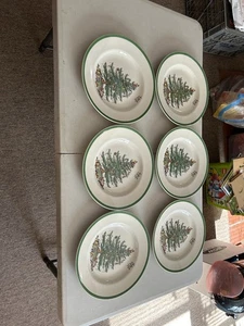 6 Spode Christmas Tree 10 1/2”  Dinner Plates NEW NEVER USED   MINT CONDITION - Picture 1 of 5
