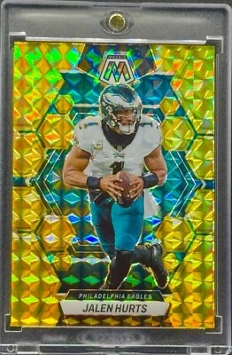 Jalen Hurts RARE GREEN ICE REFRACTOR INVESTMENT CARD PANINI SSP EAGLES MINT - Image 1 of 2
