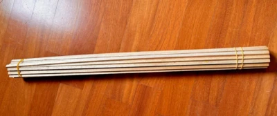 coppia listelli RETTANGOLARI  DI BALSA MODELLISMO AEREO 7X5 DA 65CM - Immagine 1 di 2