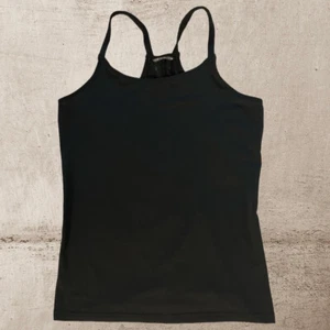 Oiselle Solid Black Mesh Tank - Women's Size 4 - Picture 1 of 3