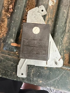 95-99 ECLIPSE TALON 2G TURBO OEM MÓDULO RECEPTOR DE ENTRADA SIN LLAVE MB953728 - Imagen 1 de 2