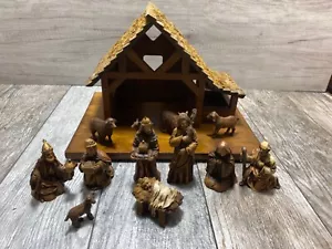 Vintage Willitts carved Nativity Scene 1987 wood barn baby Jesus manger wise men - Picture 1 of 24