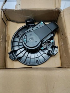 Replacement Blower Motor For A 2018 Jeep Wrangler JK - NEW - - Picture 1 of 3