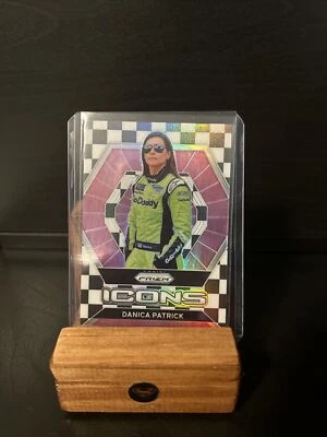 2022 Prizm Danica Patrick Checker Board Pink SSP 8/50 - Image 1 of 3