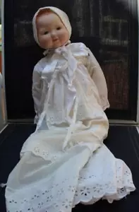 Muñeca de bautizo Alresford juguetes en Inglaterra ACI y hecha en Inglaterra - Imagen 1 de 16