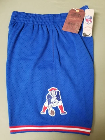 New Mitchell & Ness Mens NFL New England Patriots Mesh Athletic Shorts Cover