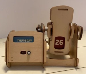 Kiwi Eureka Calendar by Kiwi - Picture 1 of 8