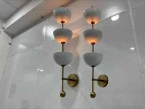 wall sconce Mid Century Pair of Rare Italian Stilnovo Style Wall Lights 3 shade. - Picture 1 of 6