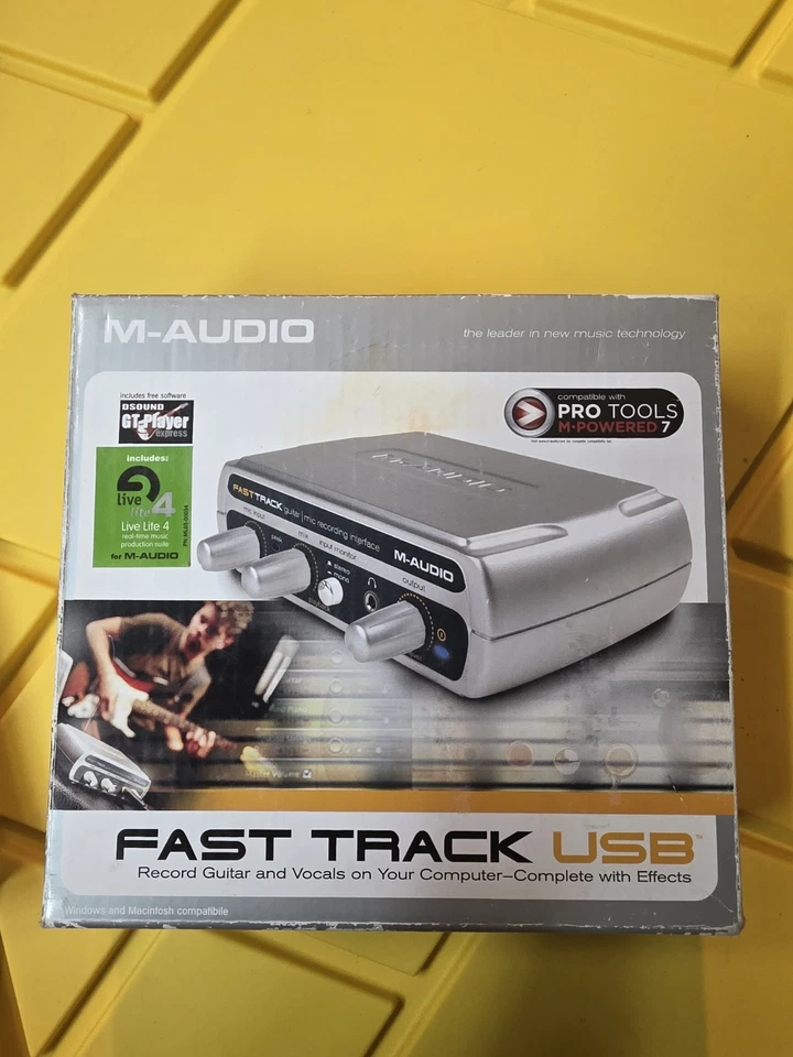 M-Audio Fast Track USB With Session Music Creation System Includes 6' Cable - Image 1 of 4