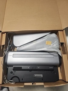 Sony VAIO VGP-PRAV1 Port Replicator Docking Station w/ VGP-SP5 Speakers & Remote - Picture 1 of 12