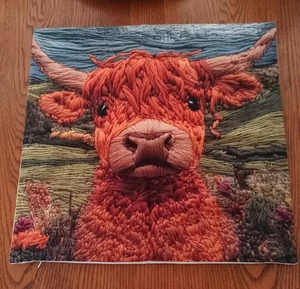 Adorable Highland Cow Calve Decorative Cushion Pillow Cover Farmhouse Country - Picture 1 of 3