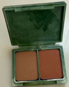BRAND NEW VINTAGE CLINIQUE TOUCH OF BRONZE KISS SHEER POWDER BLUSHER LUCKYCLOVER - Picture 1 of 3