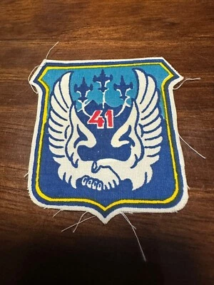 Vietnamese ARVN 41st Tactical Fighter Wing Woven Patch - Image 1 of 2