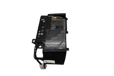 07-12 Lexus LS460 LS600h Selector de palanca de cambios Indicador Ajuste Cubierta Conjunto Fabricante Original Foto 1 de 4